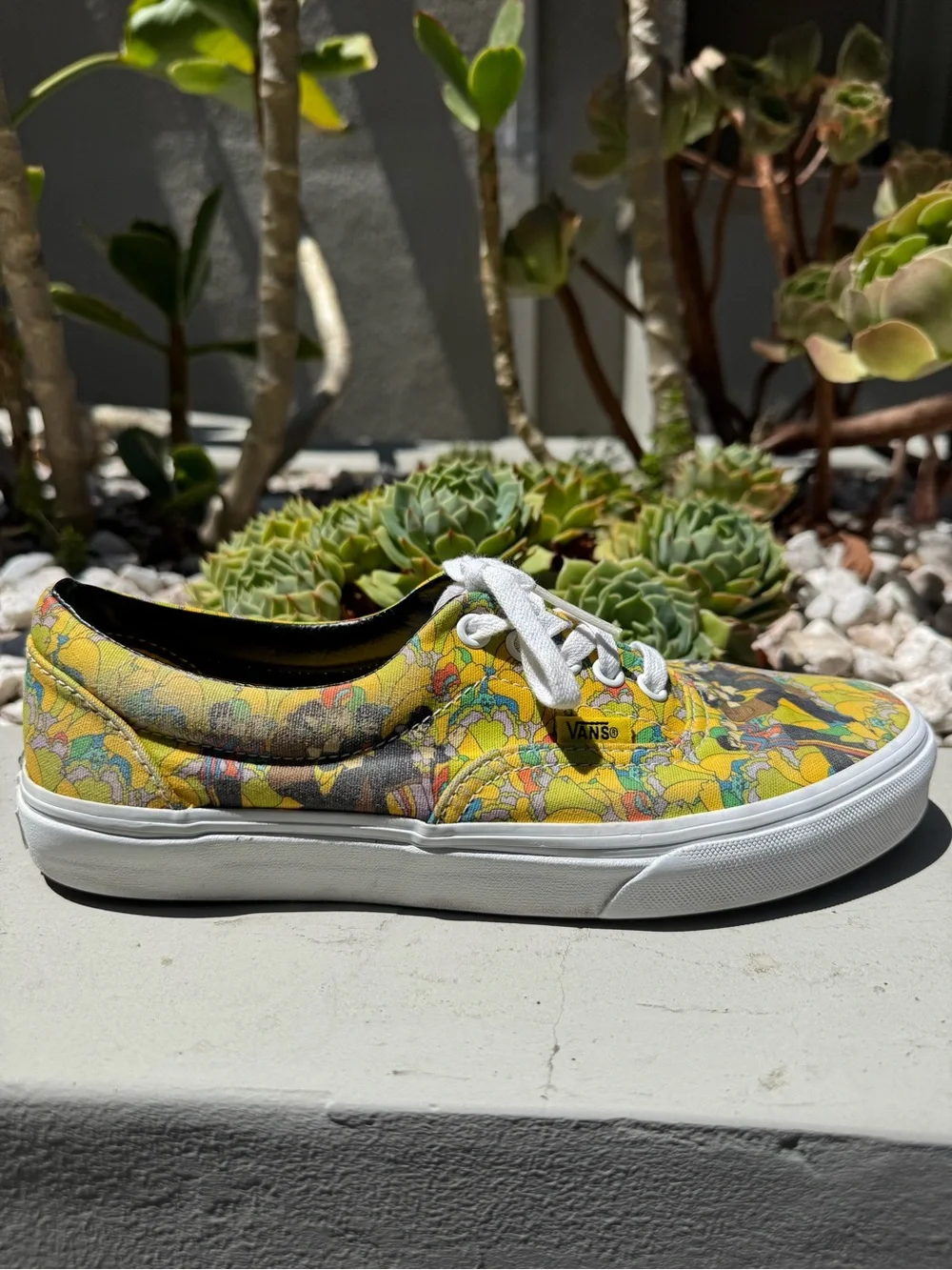 Vans | The Beatles | Yellow Submarine | Women’s Size 8.5 | Men’s Size 7